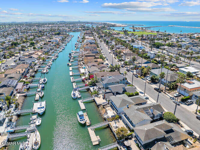 Property Photo:  2621 Harbor Boulevard  CA 93001 