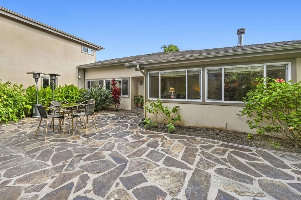 Property Photo:  3302 Avenida De Loyola  CA 92056 