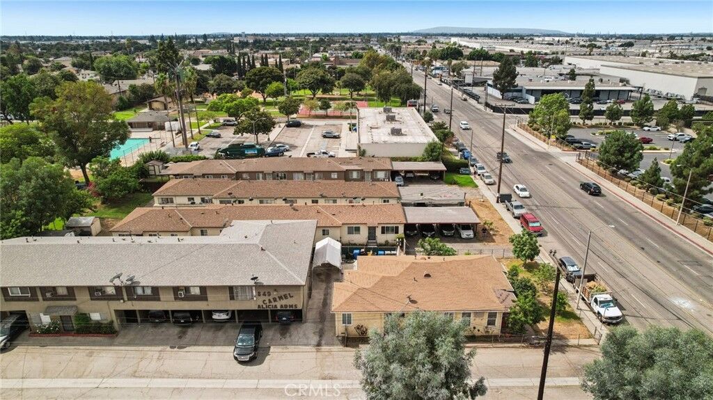 Property Photo:  1032 S Greenwood  CA 90640 