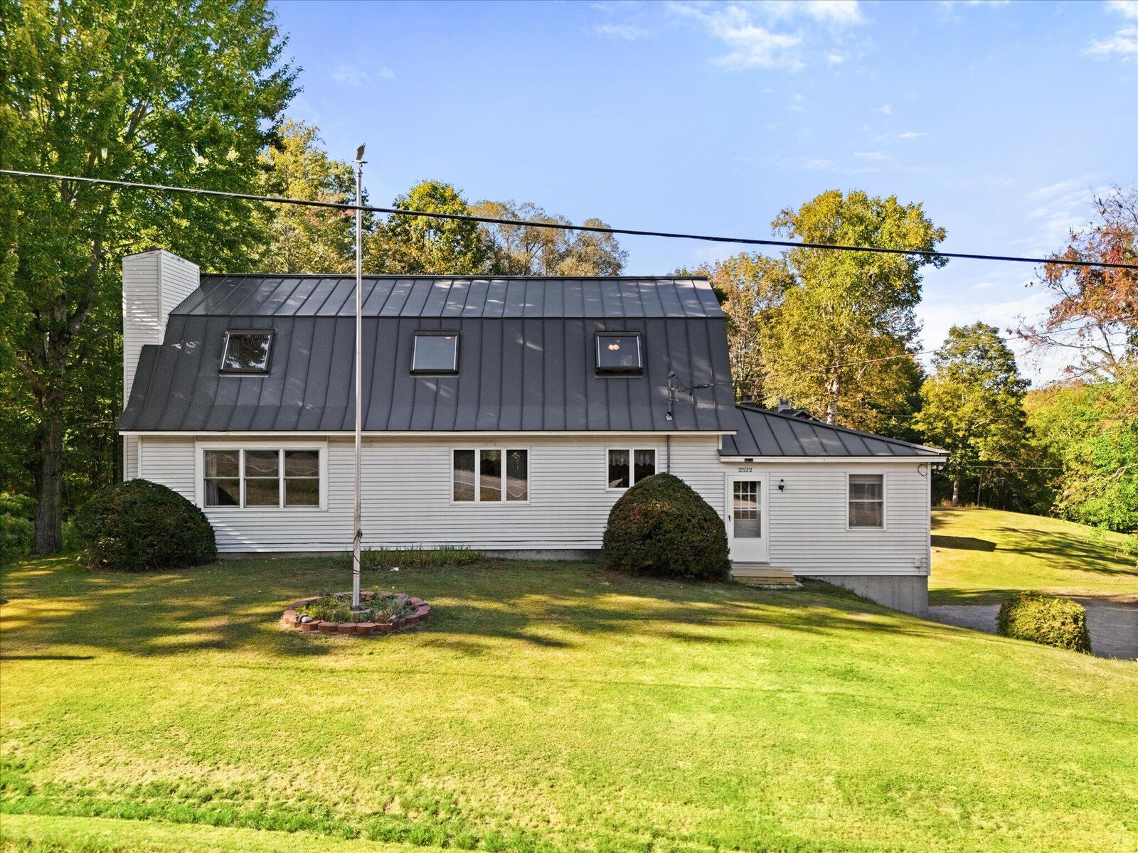 Property Photo:  2522 Western Avenue  ME 04444 