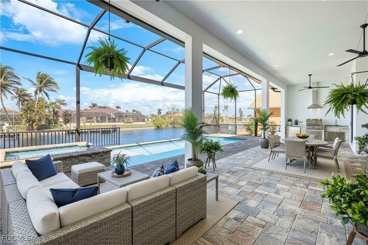 Property Photo: 2811 SW 34th Terrace FL 33914