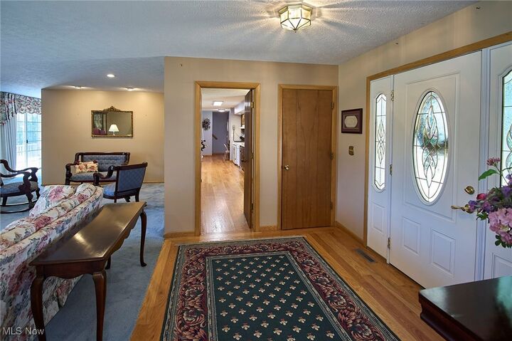 Property Photo:  402 Highlawn Drive  WV 25271 