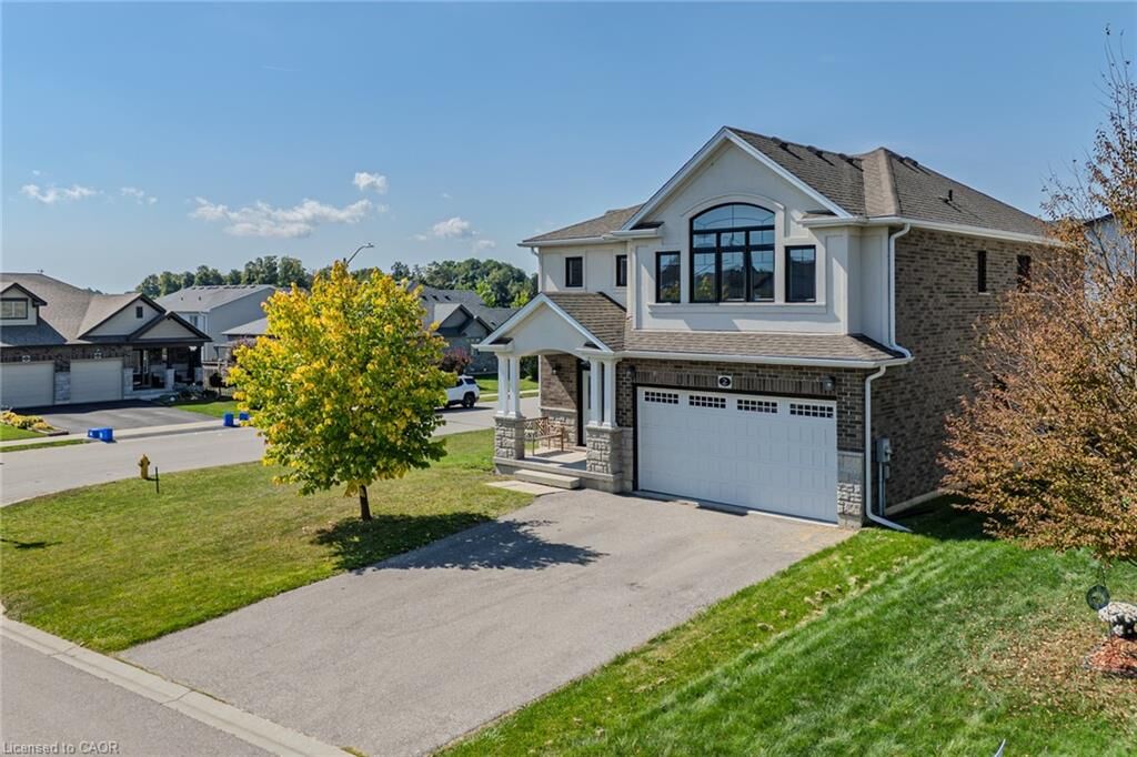 Property Photo: 2 Sedge Avenue ON N3Y 0E1