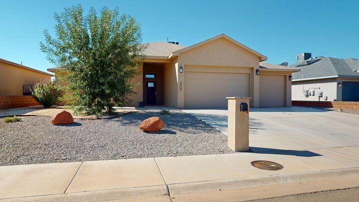 Property Photo:  490 Montecito Drive  NM 88310 
