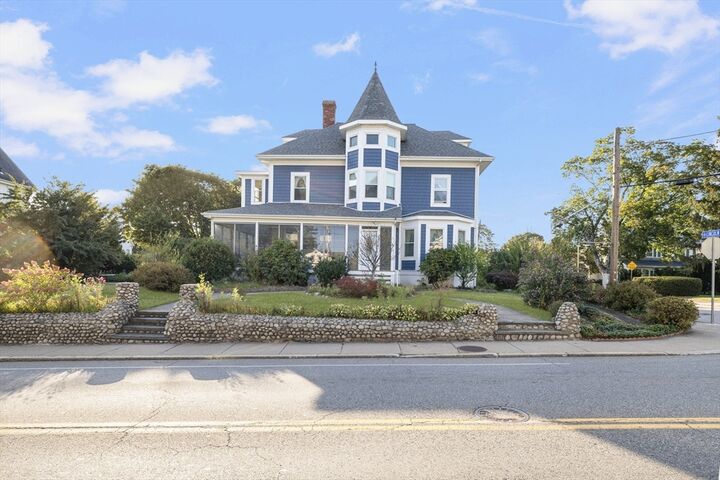 Property Photo: 392 North Main MA 02703