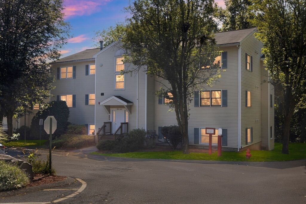 Property Photo: 375 Aiken Ave 4 MA 01850