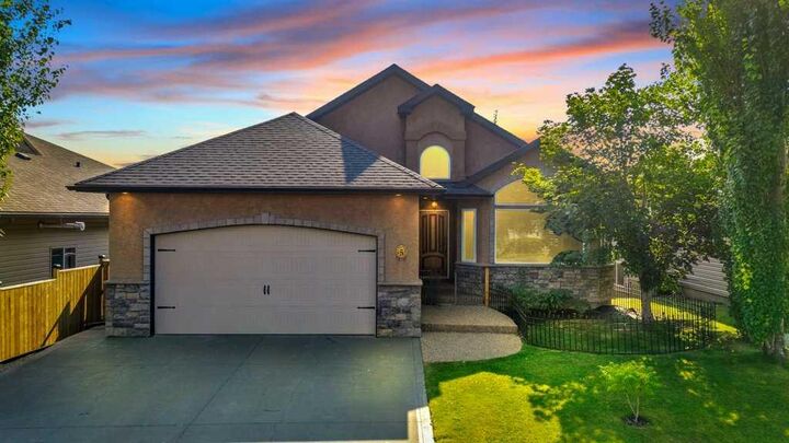 5 Ebony Street  Lacombe AB T4L 0A4 photo