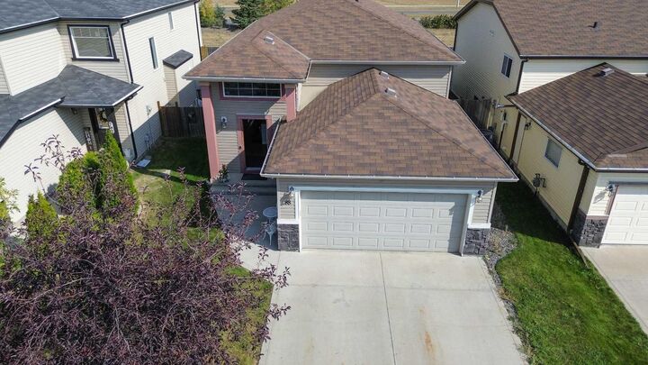 Property Photo:  88 Jones Crescent  AB T4P 4A8 