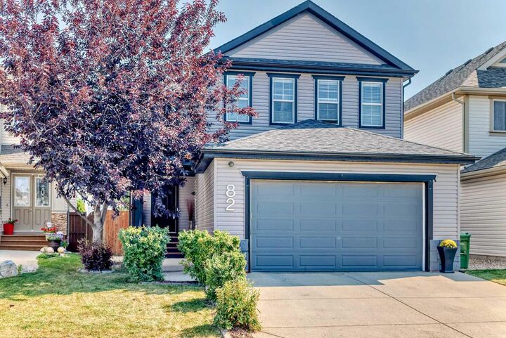 Property Photo: 82 Copperleaf Terrace SE AB T2Z 0H9