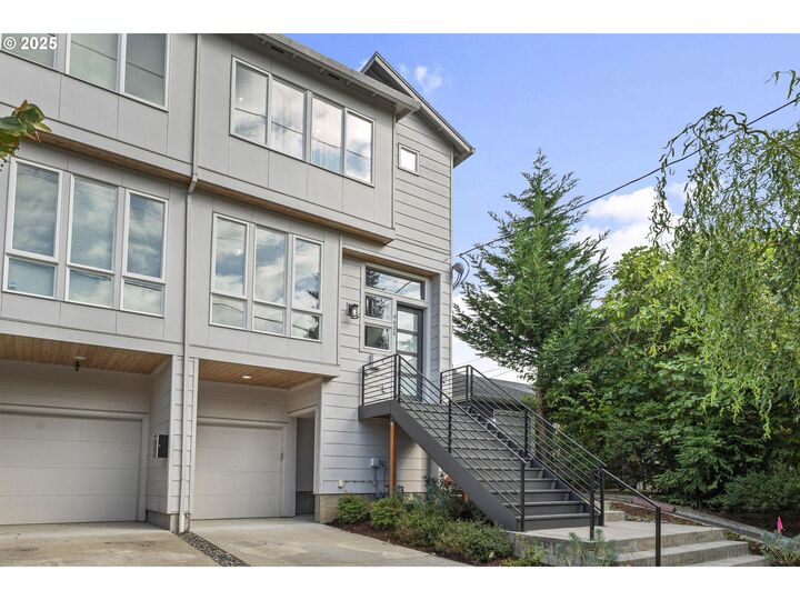 Property Photo:  4620 N Haight Ave  OR 97217