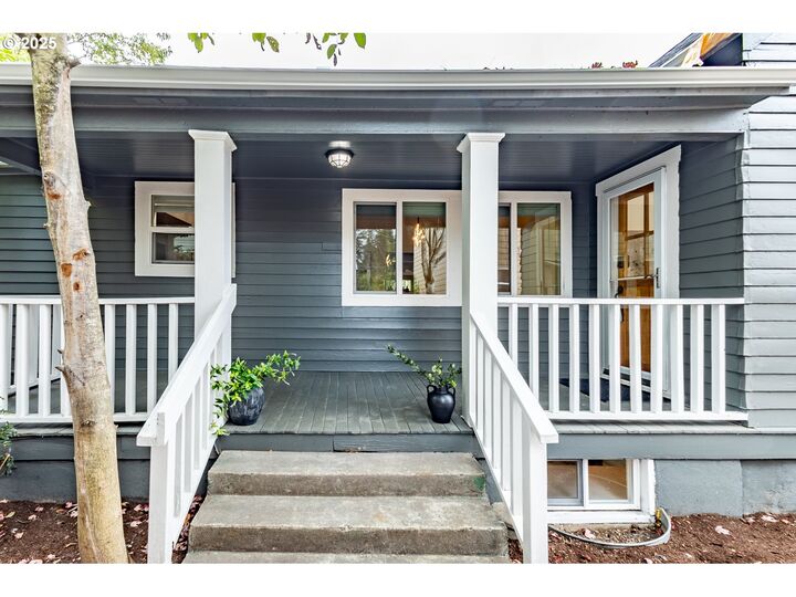 Property Photo:  7744 SE 72nd Ave  OR 97206 
