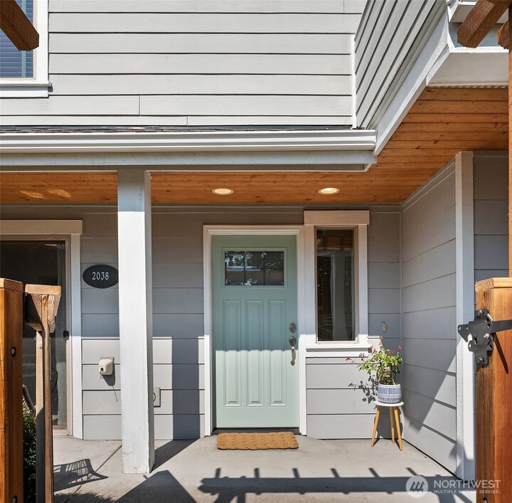 Property Photo:  2038 NW 63rd Street  WA 98107 