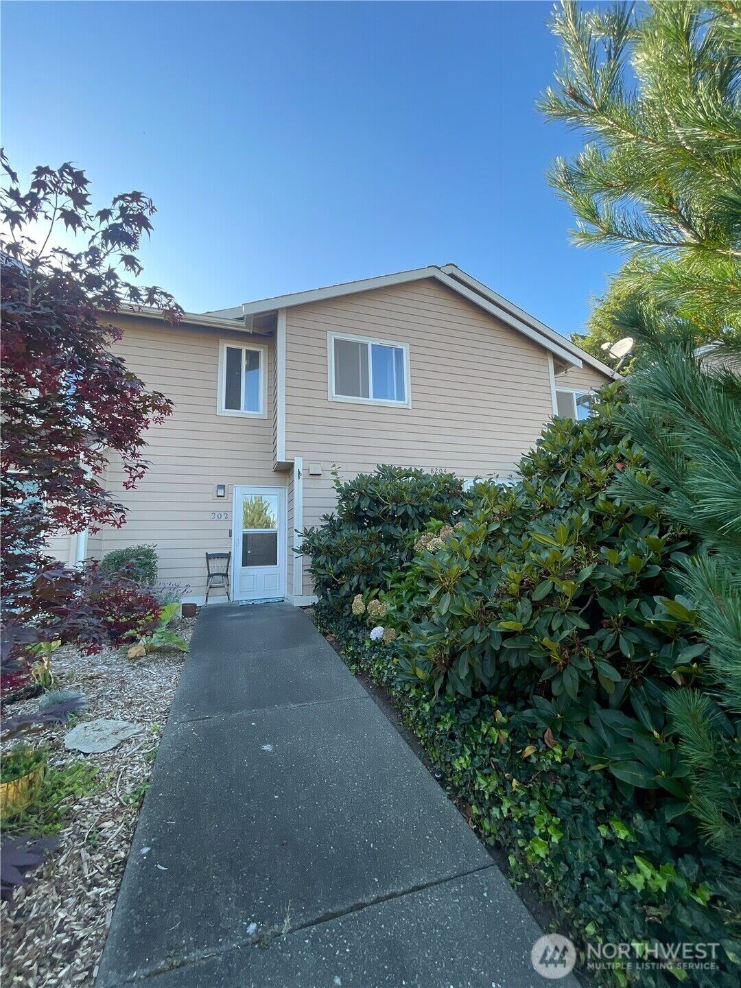 Property Photo:  8204  Spokane Drive 302  WA 98203 