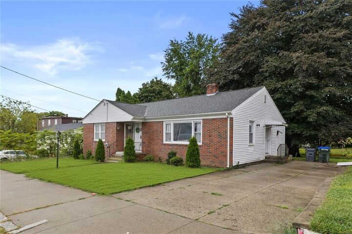 Property Photo:  18 Windmill Street  RI 02904