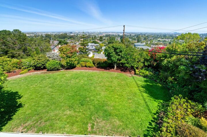 Property Photo:  990 31st Avenue  CA 94403 