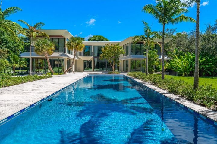 Property Photo: 9440 Old Cutler Ln FL 33156