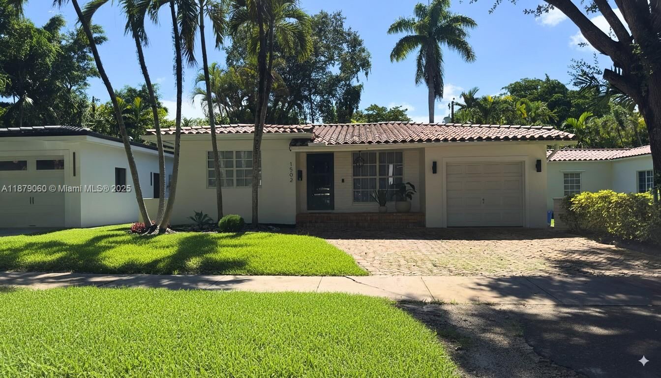 Property Photo:  1502 Alberca St  FL 33134 