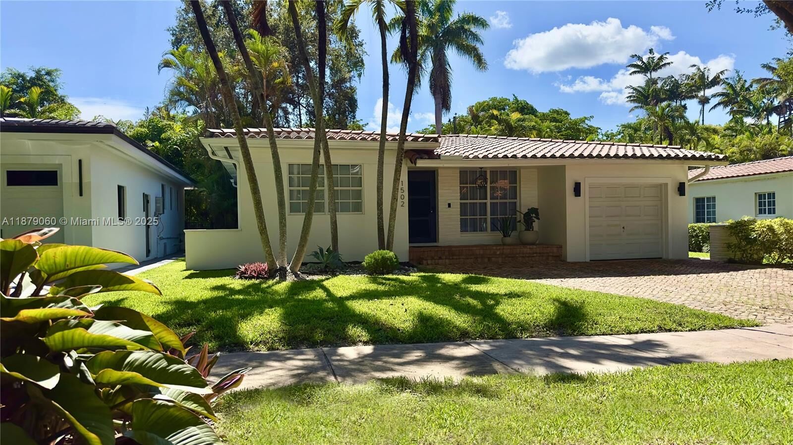 Property Photo: 1502 Alberca St FL 33134