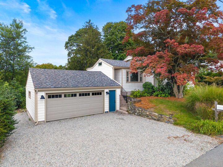 5 Pleasant Street  Stonington CT 06355 photo