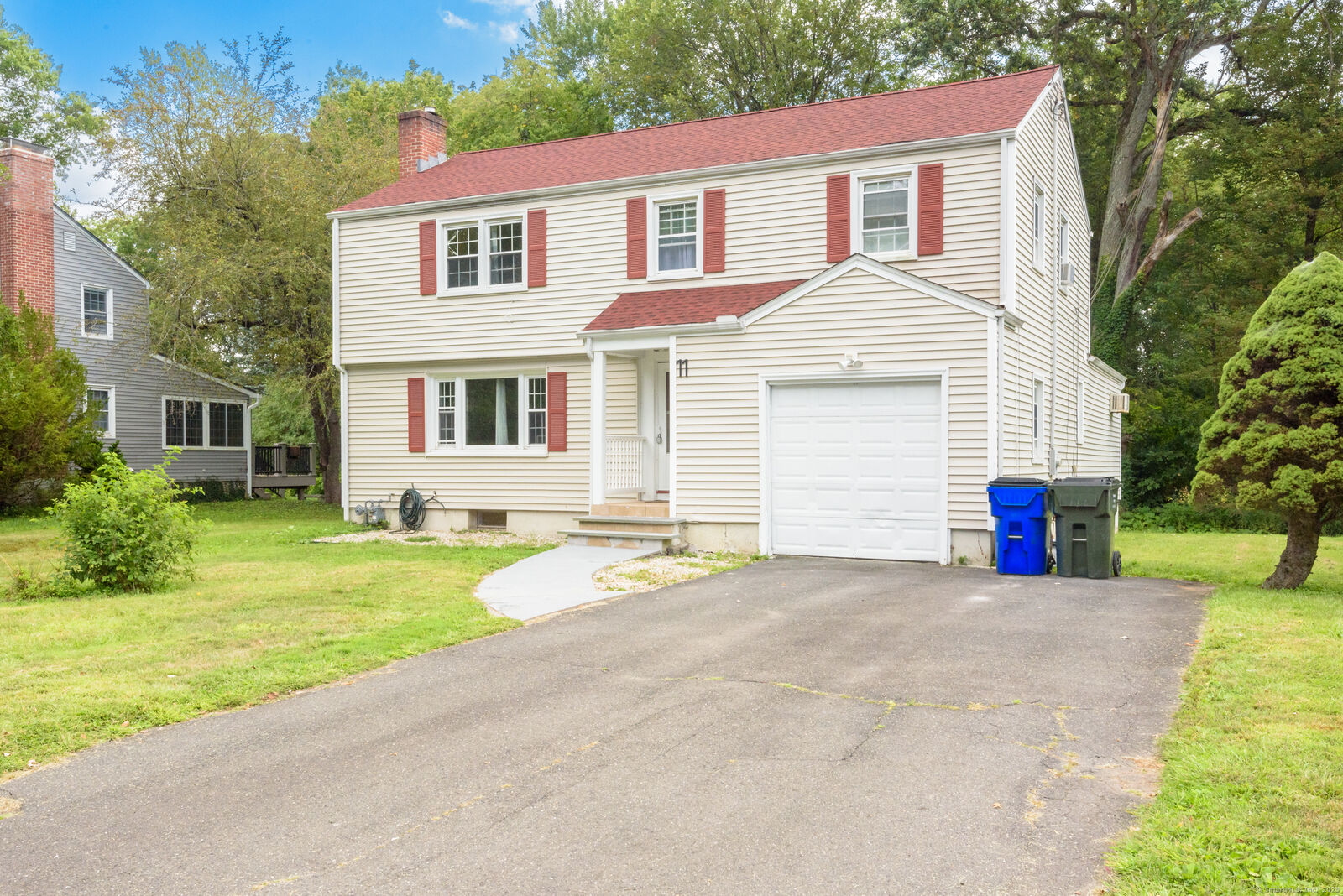 Property Photo:  11 Lawler Road  CT 06117 