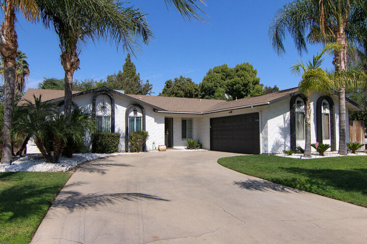 3924 W Fairhaven Avenue  Visalia CA 93277 photo
