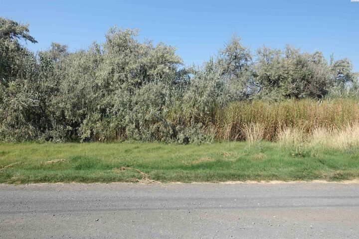 1930 Jericho Rd  Richland WA 99352 photo