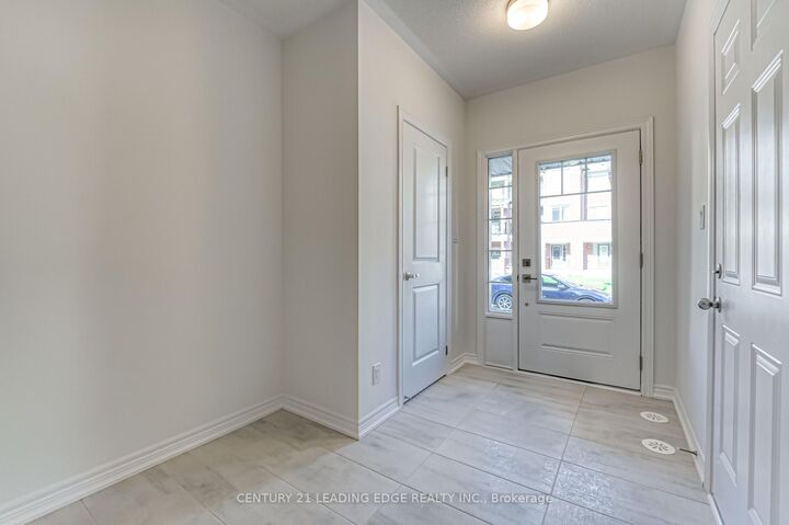 Property Photo:  1112 Lockie Drive  ON L1L 0R9 