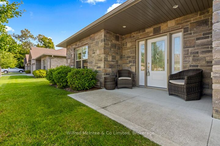 Property Photo:  246 Grey Street S 32  ON N0H 2L0 