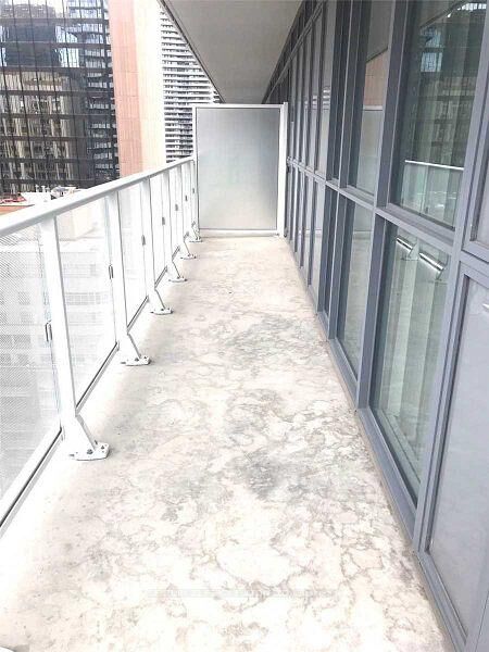 Photo de la propriété:  7 Grenville Street 2311  ON M4Y 0E9 