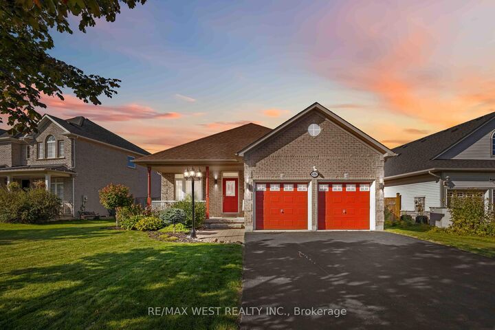 636 Faywood Crescent  Oshawa ON L1K 2S4 photo
