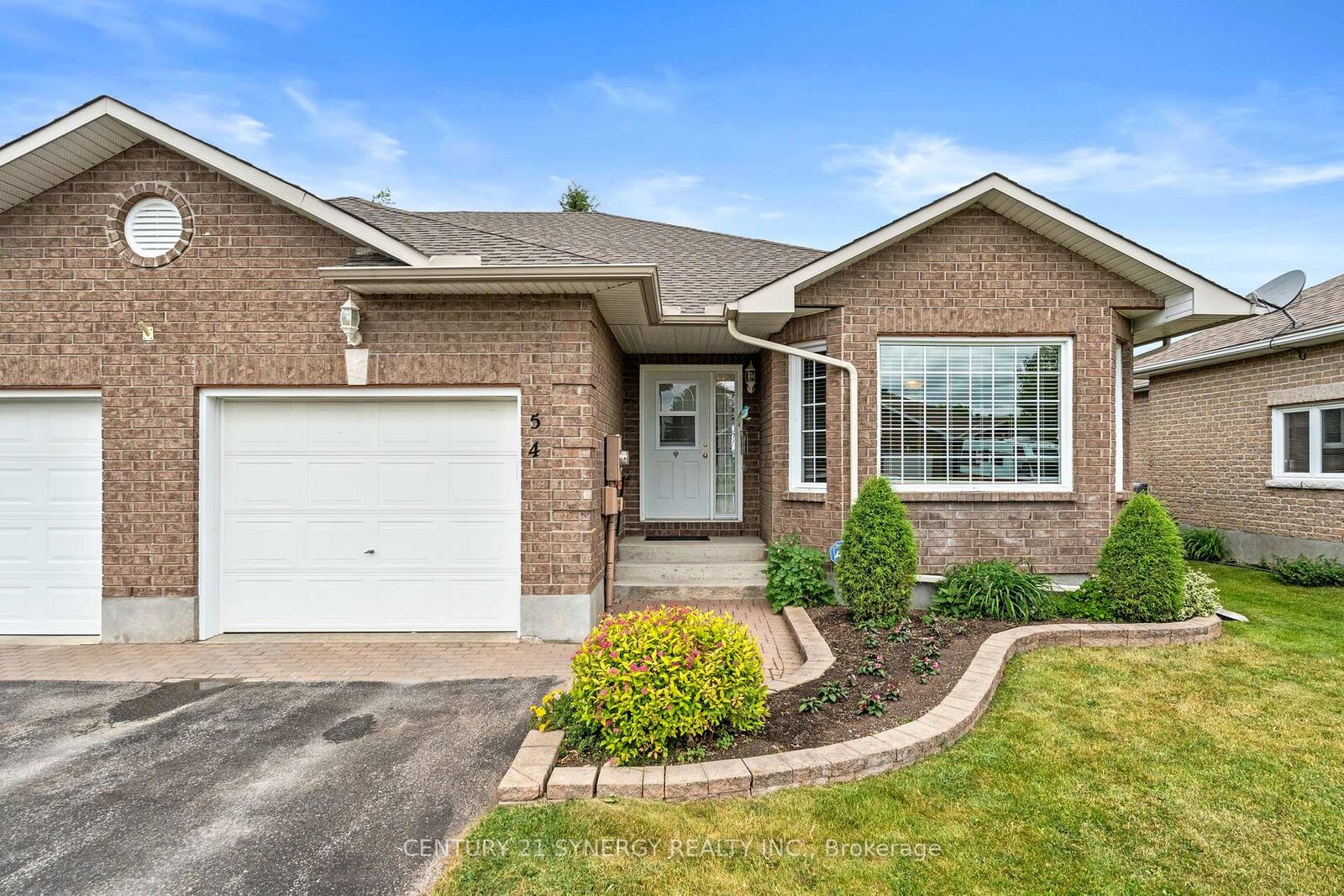 Property Photo:  54 Dr Gordon Crescent  ON K0G 1J0 