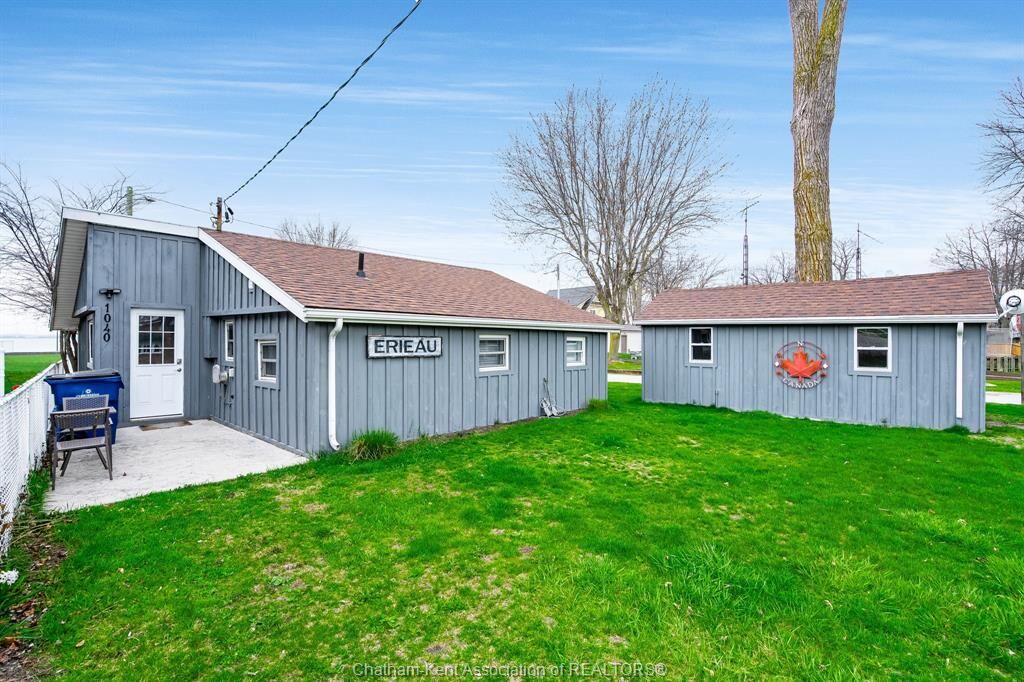 Property Photo:  1040 Kerr Avenue  ON N0P 1N0 