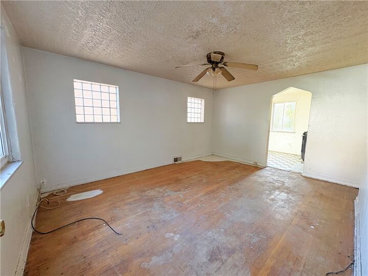 Property Photo: 79 Beechmont Ave PA 15229