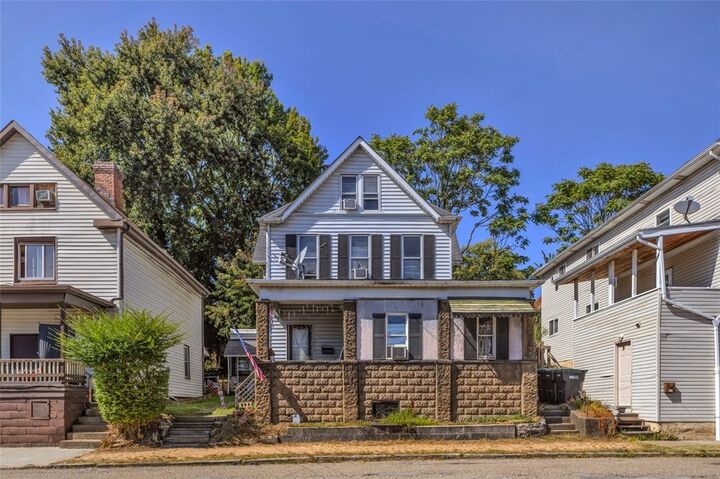 Property Photo:  211 E 7th Ave  PA 15084 