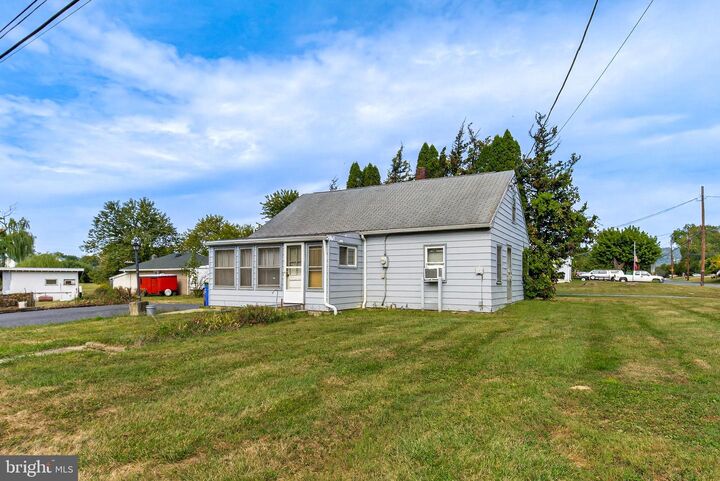 Property Photo:  219 Center Street  PA 17025 