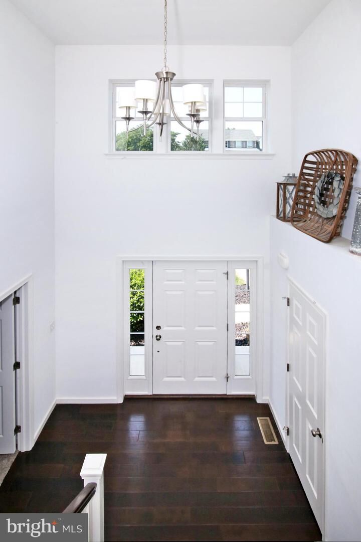 Property Photo:  38 Palmer Street  PA 17042 