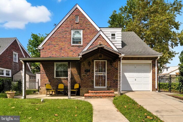 Property Photo:  7004 Loretto Avenue  PA 19111 
