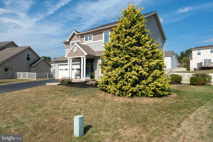 Property Photo: 45 Stony Run Way PA 17406