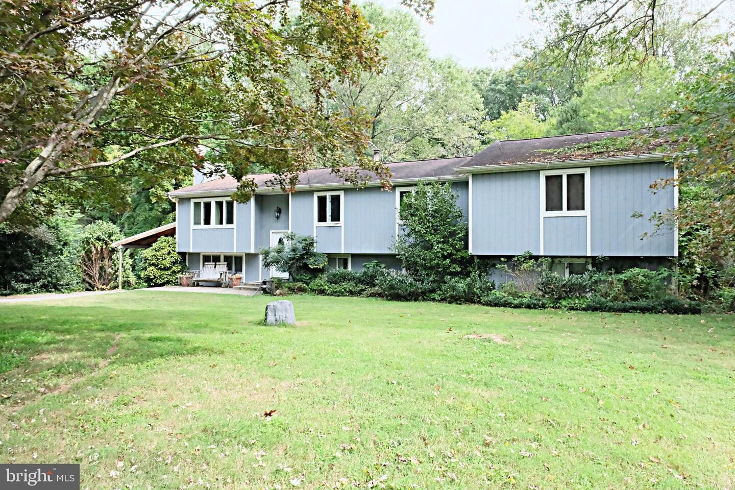 Property Photo: 641 Walton Road MD 20639