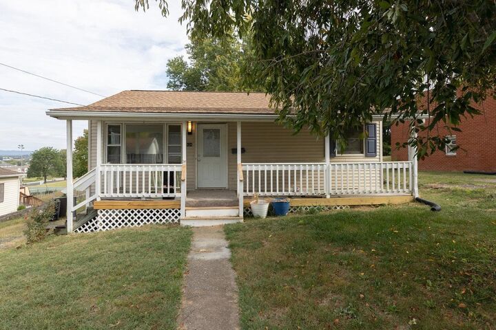 434 Kelley St  Harrisonburg VA 22802 photo