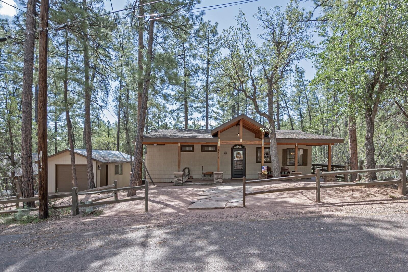 Property Photo: 6803 W Ute Trail AZ 85544