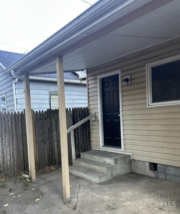 Property Photo:  206 N Sutphin Street  OH 45042 