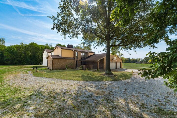 Property Photo:  7234 Pickerington Road  OH 43110 