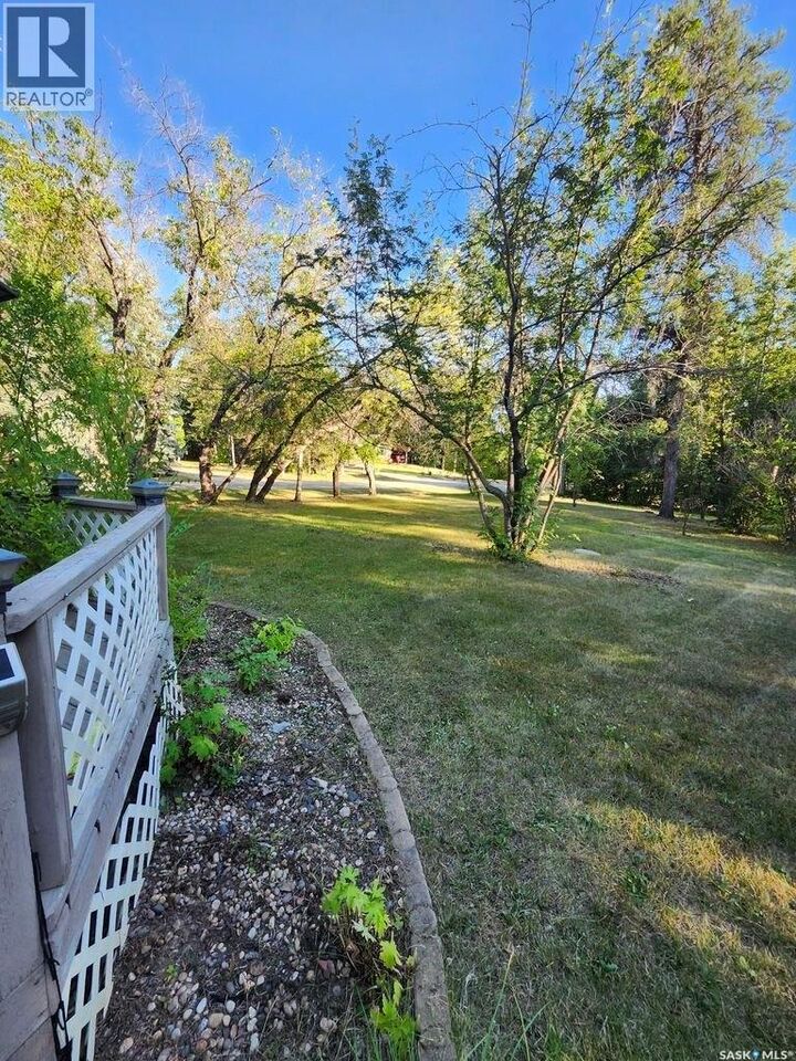 Property Photo:  474 Pine Drive  SK S6V 5R3 