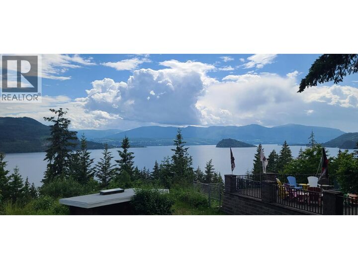 Property Photo:  5190 Celista Place  BC V0E 1M6 
