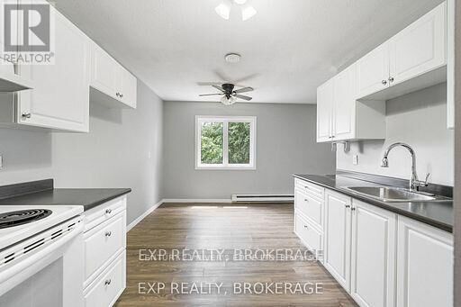 Property Photo:  65 Queen Street  ON K0C 1H0 
