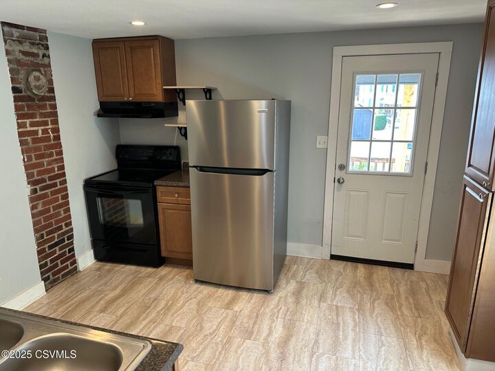 Property Photo:  44 Spruce Street  PA 17821 