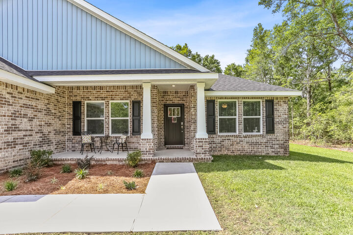 Property Photo:  3458 Doyle Hawkins Road  FL 32566 