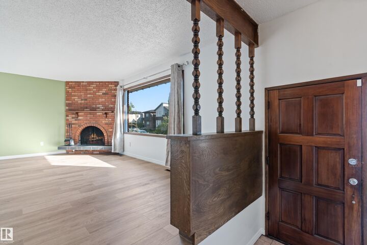 Property Photo:  9558 76 Avenue NW  AB T6C 0K2 