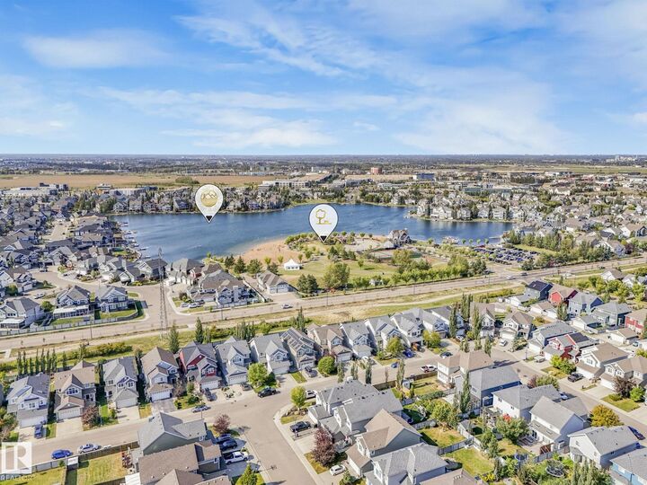 Property Photo:  1948 78 Street SW  AB T6X 1W3 